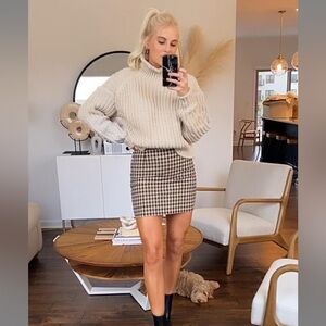 NWT Checkered Mini Skirt H&M Size 4